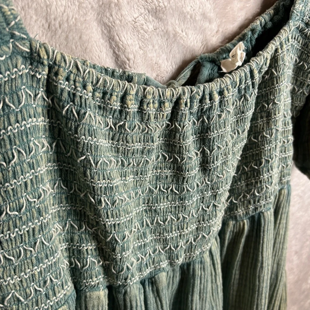 Easel Smocked Tiered Gauze Maxi Dress Green Size M Boho Cottagecore Milkmaid - Picture 6 of 9